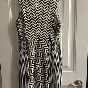 Black & White Chevron Sleeveless Dress